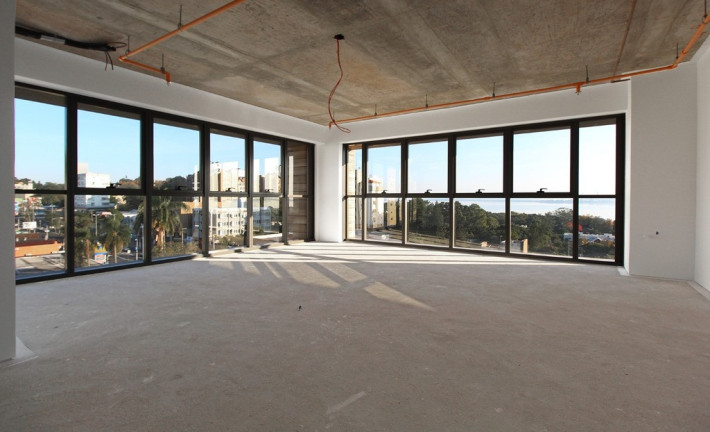 Sala Comercial à Venda,  em Tristeza - Porto Alegre