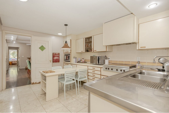 Imagem Apartamento com 4 Quartos à Venda, 191 m² em Mont Serrat - Porto Alegre Imagem Apartamento com 4 Quartos à Venda, 191 m² em Mont Serrat - Porto Alegre