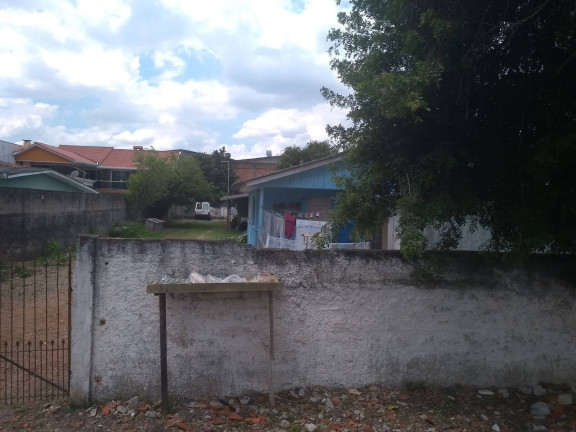 Terreno à Venda, 770 m² em Boqueirão - Curitiba