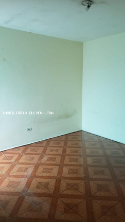 Imagem Casa com 3 Quartos para Alugar, 250 m² em Jardim Rosana - Guarulhos Imagem Casa com 3 Quartos para Alugar, 250 m² em Jardim Rosana - Guarulhos