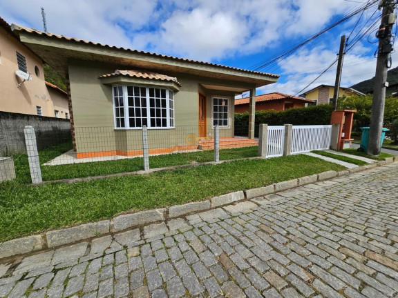 Imagem Casa com 3 Quartos à Venda, 300 m² em Vargem Grande - Teresópolis