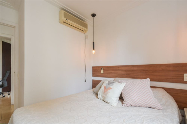 Imagem Apartamento com 2 Quartos à Venda, 51 m² em Vila Olímpia - São Paulo