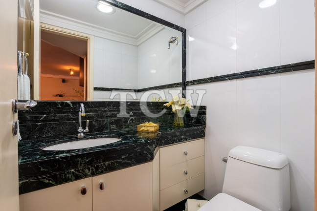 Imagem Apartamento com 3 Quartos à Venda, 120 m² em Moema - São Paulo
