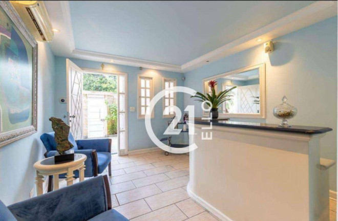 Imagem Casa com 4 Quartos à Venda, 220 m² em Jardim Paulistano - São Paulo Imagem Casa com 4 Quartos à Venda, 220 m² em Jardim Paulistano - São Paulo