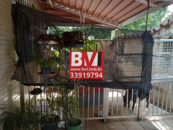 Imagem Casa com 2 Quartos à Venda, 80 m² em Vicente De Carvalho - Rio De Janeiro Imagem Casa com 2 Quartos à Venda, 80 m² em Vicente De Carvalho - Rio De Janeiro