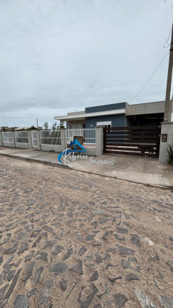Imagem Casa com 2 Quartos à Venda, 100 m² em Centro - Imbé Imagem Casa com 2 Quartos à Venda, 100 m² em Centro - Imbé