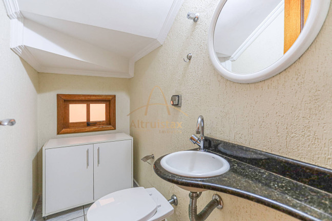 Imagem Casa com 3 Quartos à Venda, 243 m² em Umuarama - Osasco