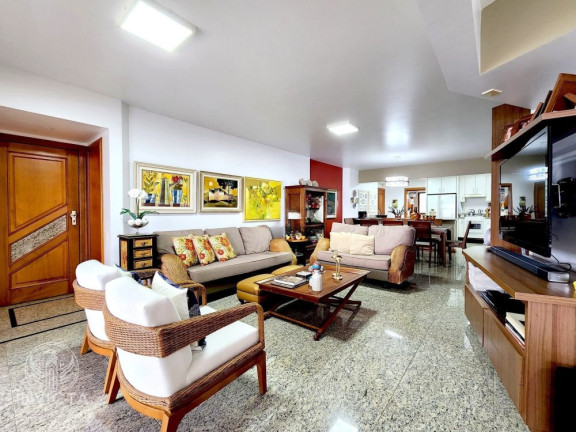 Imagem Apartamento com 3 Quartos à Venda, 211 m² em Centro - Balneário Camboriú Imagem Apartamento com 3 Quartos à Venda, 211 m² em Centro - Balneário Camboriú