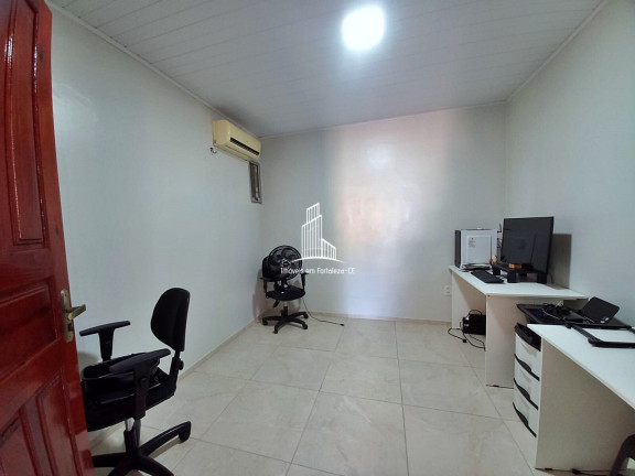 Imagem Casa com 2 Quartos à Venda, 180 m² em Manuel Dias Branco - Fortaleza