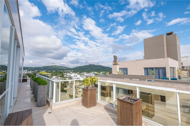 Imagem Imóvel com 2 Quartos à Venda,  em Jurerê Internacional - Florianópolis