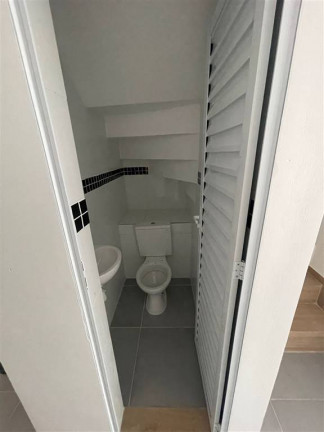 Imagem Casa com 2 Quartos à Venda, 70 m² em Esmeralda - Praia Grande Imagem Casa com 2 Quartos à Venda, 70 m² em Esmeralda - Praia Grande