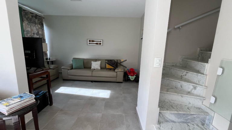 Imagem Casa de Condomínio com 3 Quartos à Venda, 109 m² em Enseada - Ubatuba Imagem Casa de Condomínio com 3 Quartos à Venda, 109 m² em Enseada - Ubatuba