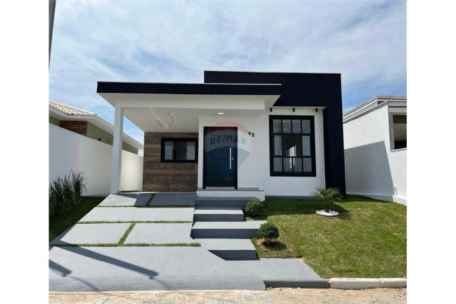 Casa de Condomínio com 3 Quartos à Venda, 103 m² em Itapeba - Maricá