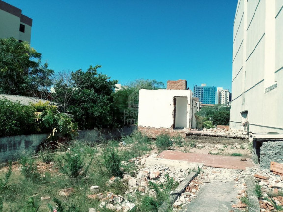 Imagem Terreno à Venda, 540 m² em Centro - Santa Maria