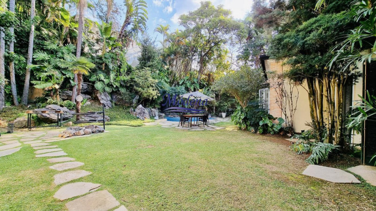 Imagem Casa com 5 Quartos à Venda, 956 m² em Cidade Jardim - São Paulo Imagem Casa com 5 Quartos à Venda, 956 m² em Cidade Jardim - São Paulo