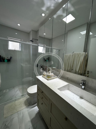 Imagem Apartamento com 3 Quartos à Venda, 130 m² em Meia Praia - Itapema Imagem Apartamento com 3 Quartos à Venda, 130 m² em Meia Praia - Itapema