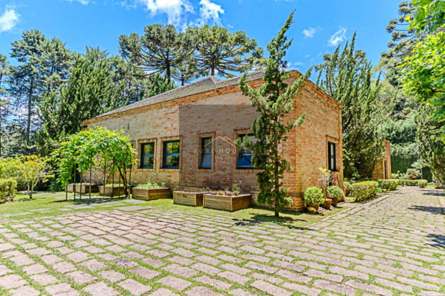 Imagem Casa com 5 Quartos à Venda, 552 m² em Vila Simonsen - Campos Do Jordão