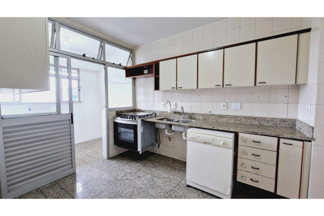 Imagem Imóvel com 4 Quartos à Venda, 296 m² em Jardim Colombo - São Paulo