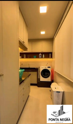 Imagem Casa de Condomínio com 3 Quartos à Venda, 372 m² em Ponta Negra - Manaus Imagem Casa de Condomínio com 3 Quartos à Venda, 372 m² em Ponta Negra - Manaus