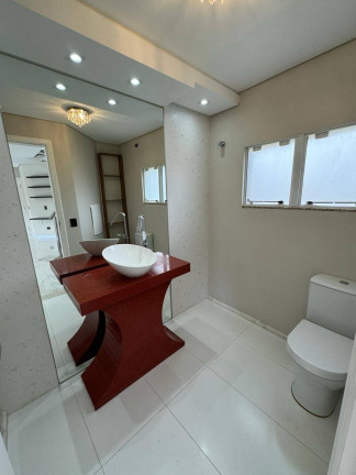 Imagem Casa com 3 Quartos à Venda, 363 m² em Santa Felicidade - Curitiba Imagem Casa com 3 Quartos à Venda, 363 m² em Santa Felicidade - Curitiba