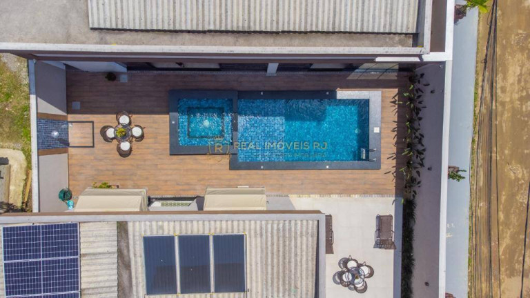 Imagem Casa com 6 Quartos à Venda, 600 m² em Itaipu - Niterói Imagem Casa com 6 Quartos à Venda, 600 m² em Itaipu - Niterói