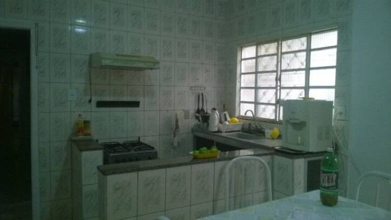 Imagem Casa com 3 Quartos à Venda, 135 m² em Parque Aeroporto - Taubaté