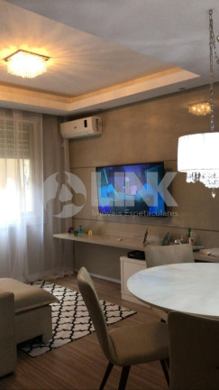 Imagem Apartamento com 2 Quartos à Venda, 60 m² em Vila Jardim - Porto Alegre Imagem Apartamento com 2 Quartos à Venda, 60 m² em Vila Jardim - Porto Alegre