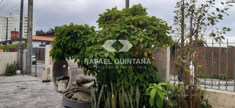Imagem Casa com 3 Quartos à Venda, 140 m² em Kobrasol - São José