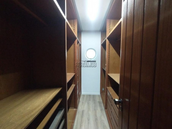 Imagem Sobrado com 3 Quartos à Venda, 750 m² em Vila Hamburguesa - São Paulo Imagem Sobrado com 3 Quartos à Venda, 750 m² em Vila Hamburguesa - São Paulo