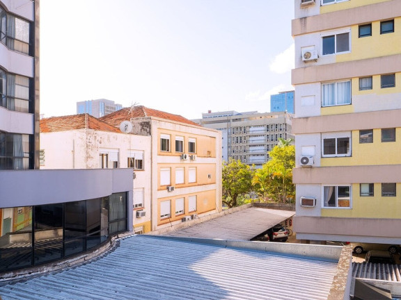 Imagem Imóvel com 3 Quartos à Venda, 83 m² em Menino Deus - Porto Alegre