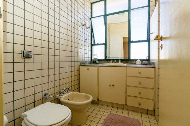 Imagem Casa com 3 Quartos à Venda, 288 m² em Jardim Das Bandeiras - São Paulo