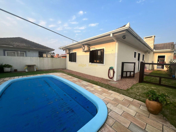 Imagem Casa com 3 Quartos à Venda, 165 m² em Centro - Xangri-lá
