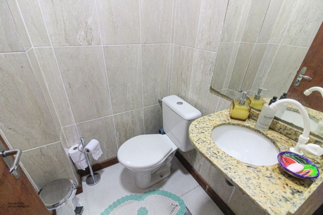 Imagem Imóvel com 2 Quartos à Venda, em Hípica - Porto Alegre Imagem Imóvel com 2 Quartos à Venda, em Hípica - Porto Alegre