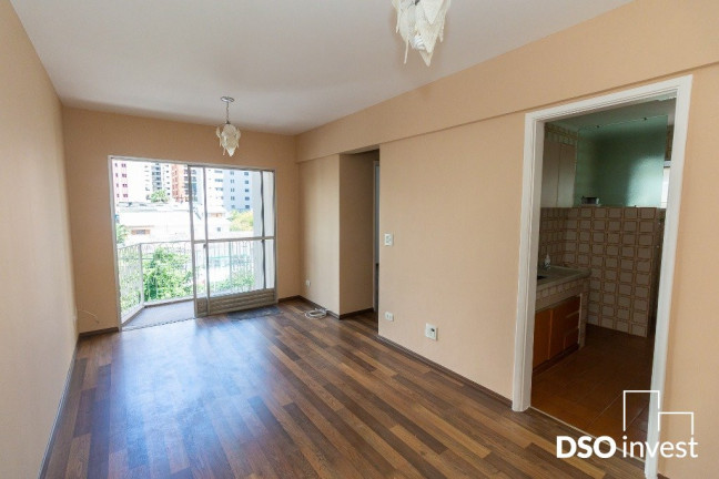 Apartamento com 1 Quarto à Venda,  em Vila Uberabinha - São Paulo