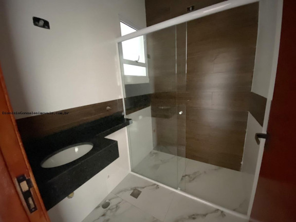 Imagem Casa com 2 Quartos à Venda, 80 m² em Flora Rica 2 - Peruíbe Imagem Casa com 2 Quartos à Venda, 80 m² em Flora Rica 2 - Peruíbe
