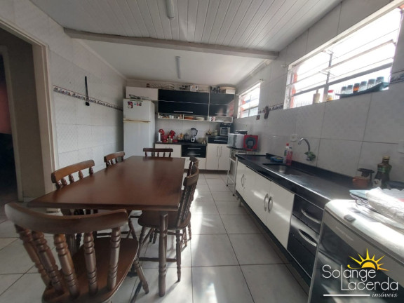 Imagem Casa com 3 Quartos à Venda, 240 m² em Centro - Ubatuba