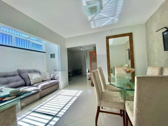Imagem Casa com 4 Quartos à Venda, 233 m² em Menino Deus - Porto Alegre