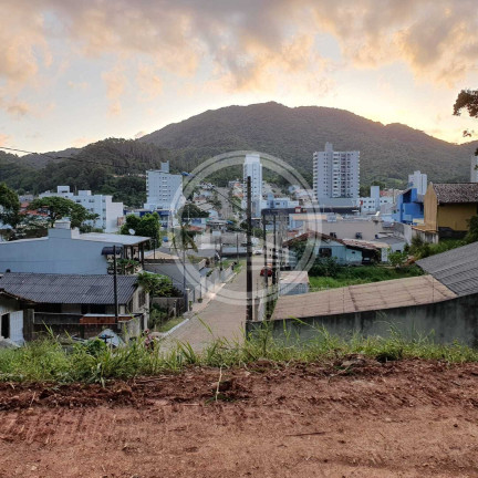 Terreno à Venda, 480 m² em São João - Itajaí
