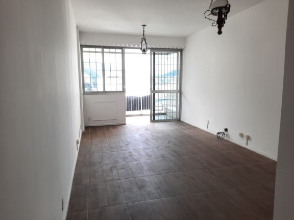 Imagem Imóvel com 2 Quartos à Venda, 55 m² em Várzea - Teresópolis Imagem Imóvel com 2 Quartos à Venda, 55 m² em Várzea - Teresópolis
