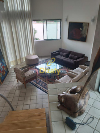 Imagem Casa com 3 Quartos à Venda, 355 m² em Mangabeiras - Sete Lagoas Imagem Casa com 3 Quartos à Venda, 355 m² em Mangabeiras - Sete Lagoas