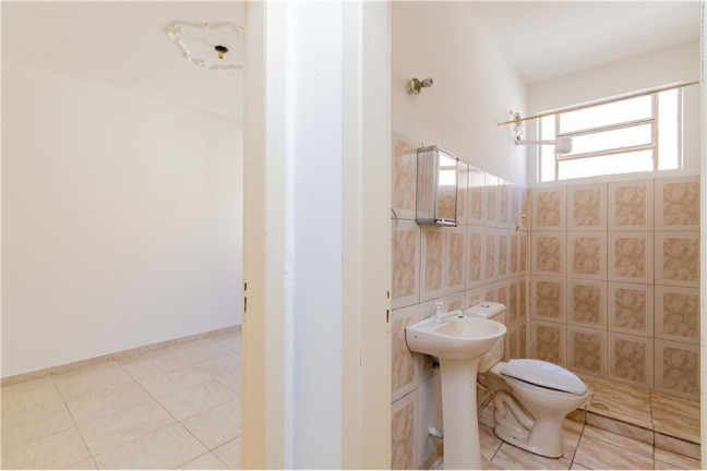 Imagem Apartamento com 1 Quarto à Venda, 49 m² em Azenha - Porto Alegre Imagem Apartamento com 1 Quarto à Venda, 49 m² em Azenha - Porto Alegre
