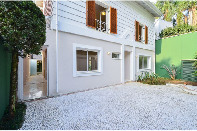 Imagem Casa com 4 Quartos à Venda, em Alto Da Boa Vista - São Paulo Imagem Casa com 4 Quartos à Venda, em Alto Da Boa Vista - São Paulo