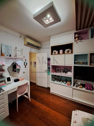 Imagem Apartamento com 4 Quartos à Venda, 200 m² em Barra Da Tijuca - Rio De Janeiro