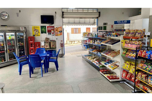 Imóvel Comercial à Venda, 200 m² em Vila Comercial - Jundiaí