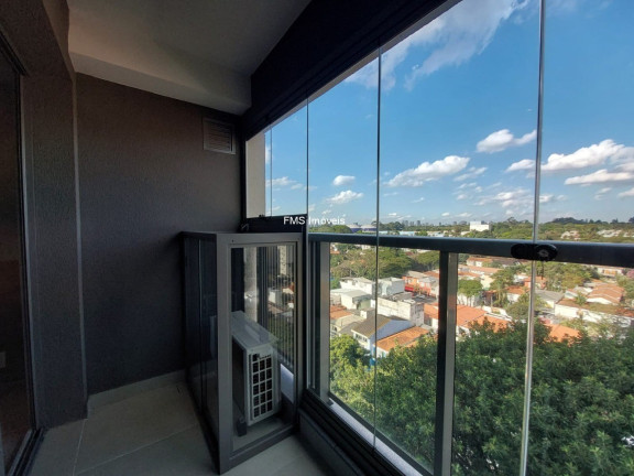 Imóvel com 1 Quarto para Alugar, 25 m² em Santo Amaro - São Paulo