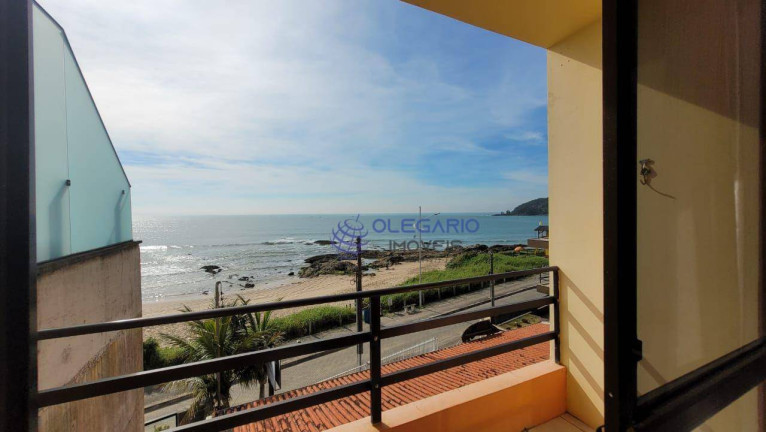 Imagem Edifício Residencial com 9 Quartos à Venda, 313 m² em Armação - Penha Imagem Edifício Residencial com 9 Quartos à Venda, 313 m² em Armação - Penha