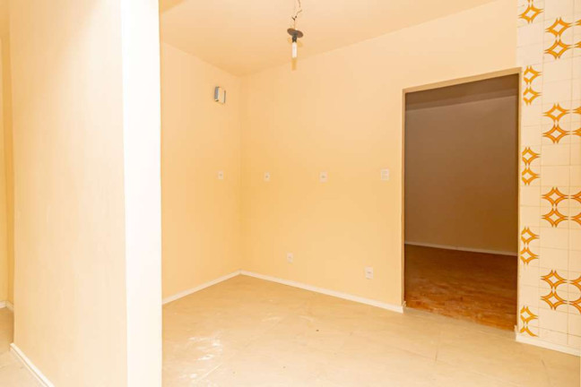 Imagem Imóvel com 2 Quartos à Venda, 78 m² em Santana - Porto Alegre