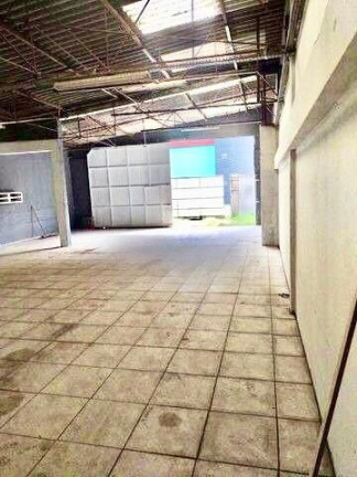 Imóvel Comercial à Venda, 150 m² em Bonfim - Almirante Tamandare