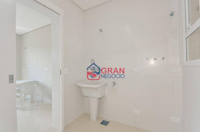 Imagem Sobrado com 3 Quartos à Venda, 162 m² em São Braz - Curitiba Imagem Sobrado com 3 Quartos à Venda, 162 m² em São Braz - Curitiba