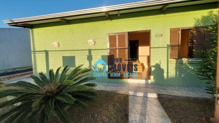 Casa com 3 Quartos à Venda, 220 m² em Centro - Balneário Pinhal
